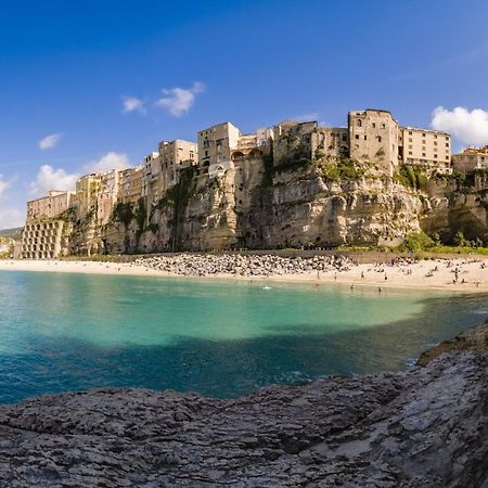 La Divina - Free Parking - Bed and Breakfast Tropea Eksteriør billede