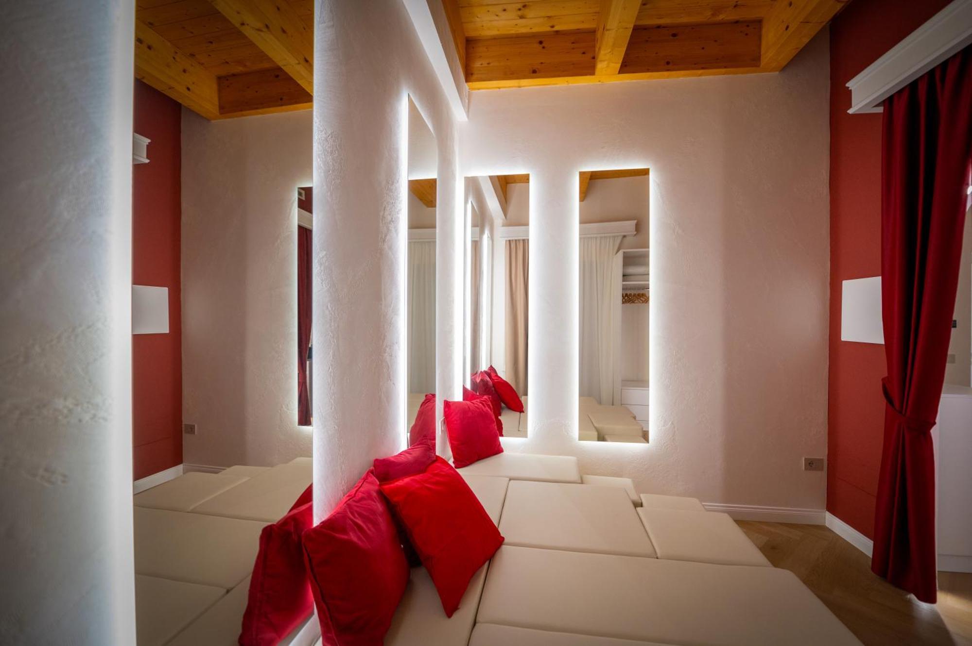 La Divina - Free Parking - Bed and Breakfast Tropea Eksteriør billede