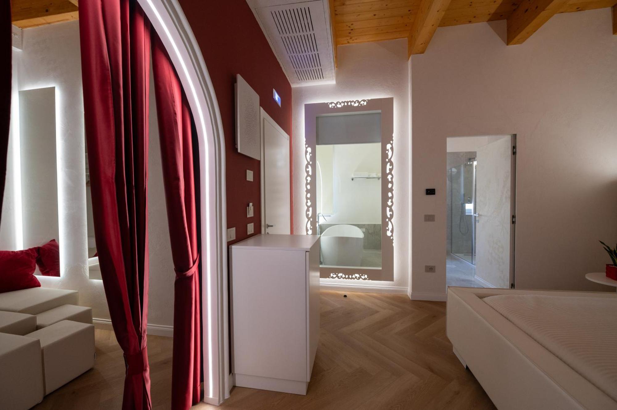 La Divina - Free Parking - Bed and Breakfast Tropea Eksteriør billede