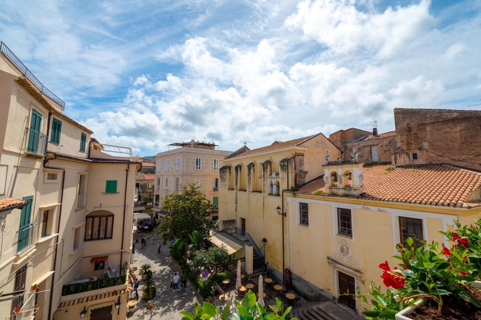 La Divina - Free Parking - Bed and Breakfast Tropea Eksteriør billede